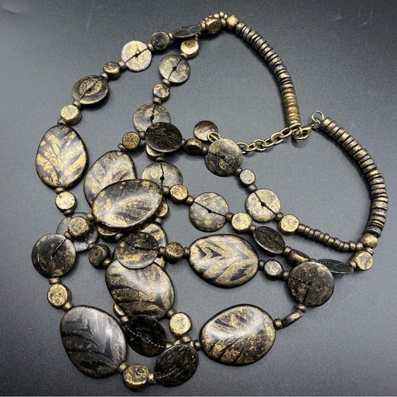 Boho Tribal Multi-Layered Chunky Beads Ethnic Inspired Necklace - Picture 4 of 6